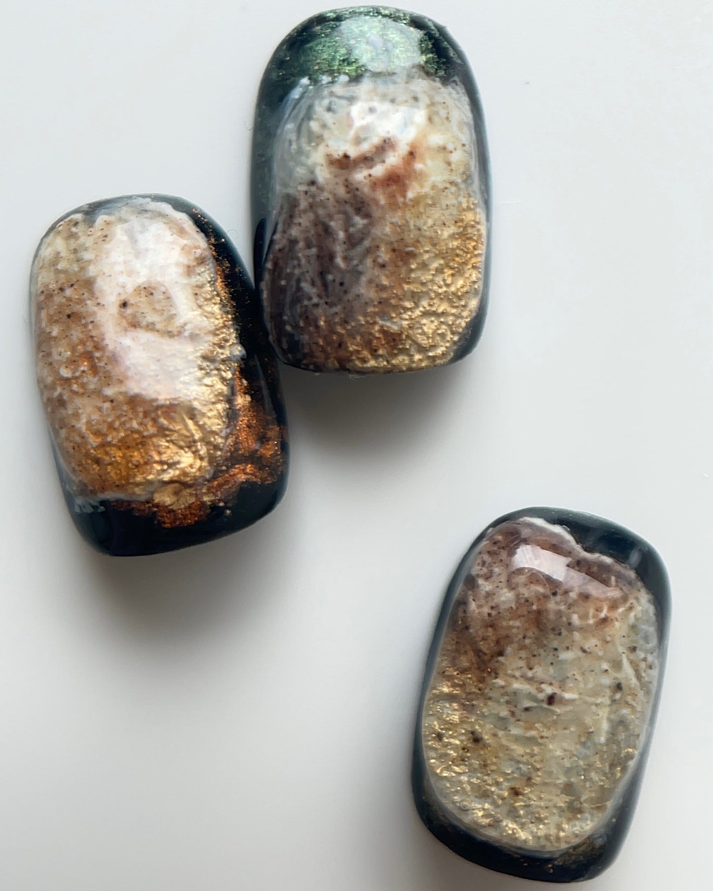 BIOTITE