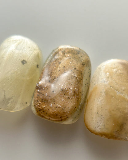 MYROが作る淡色ニュアンスの世界