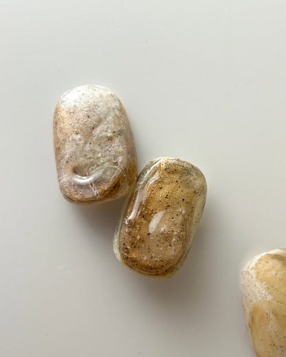 MYROが作る淡色ニュアンスの世界